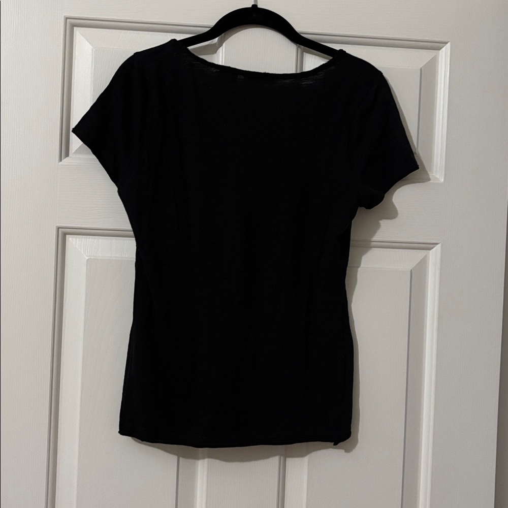 Press Ruffle Tee - Picture 3 of 6